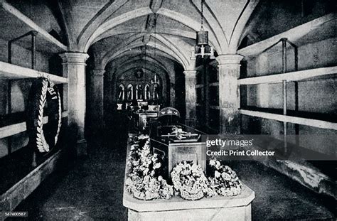 St George‘s Crypt .